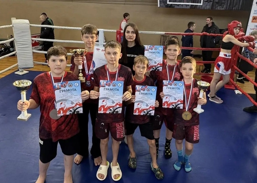 Северские спортсмены завоевали медали на соревнованиях по кикбоксингу в Алтайском крае Северские спортсмены завоевали медали на соревнованиях по кикбоксингу в Алтайском крае