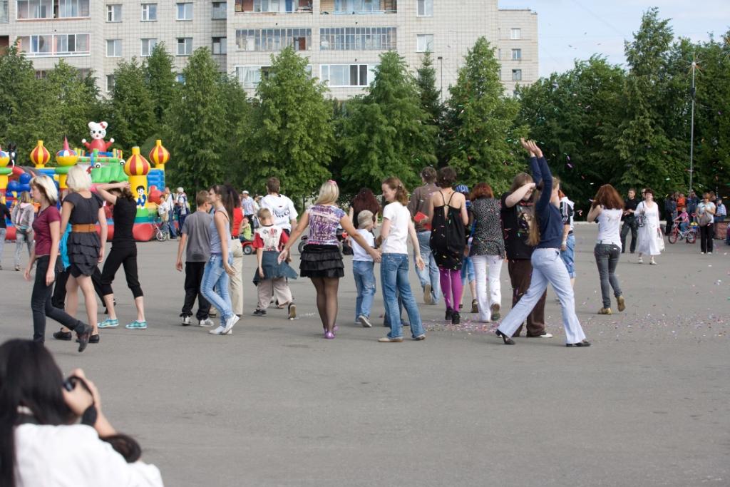 Танцевальный флэшмоб в Северске Танцевальный флэшмоб в Северске