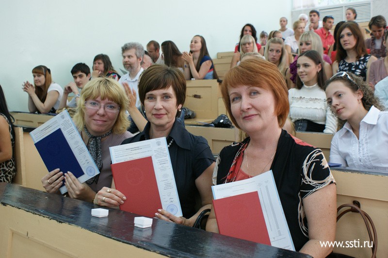 В этом году в «профессиональное плаванье» отправились 142 выпускника В этом году в «профессиональное плаванье» отправились 142 выпускника