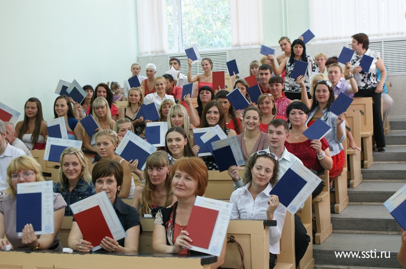 В этом году в «профессиональное плаванье» отправились 142 выпускника В этом году в «профессиональное плаванье» отправились 142 выпускника