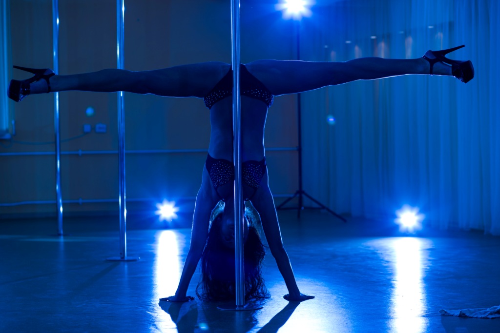 Pole Dance в Северске Pole Dance в Северске